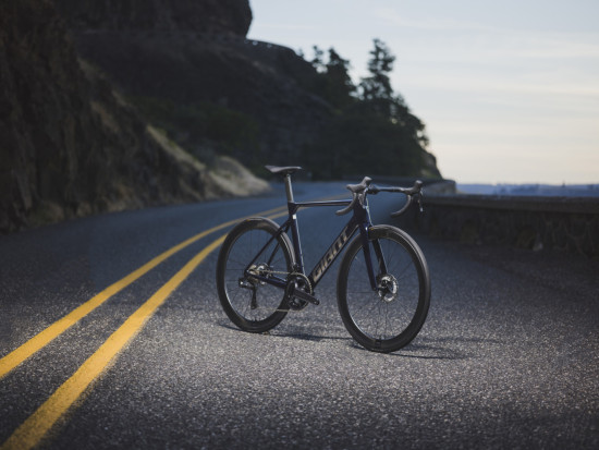 https://img.bikeshop.no/produkt/NYGIANT2315.jpg